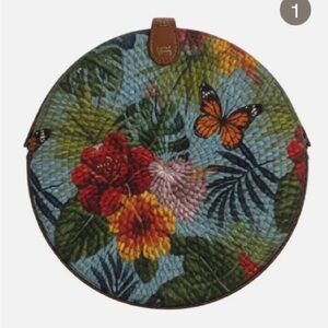 White Floral Woven Round Crossbody Bag NWOT